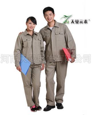 守護(hù)鋼鐵之魂 專業(yè)鋼廠工作服與耐火材料生產(chǎn)的雙重守護(hù)